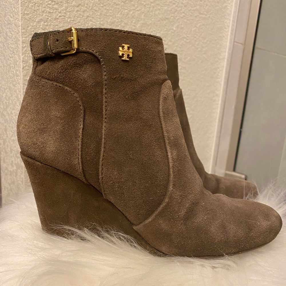 Tory Burch Milan Booties in Bisonte